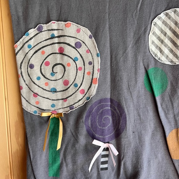 CRAFTY COUTURE LOLLIPOP TEE - Picture 2 of 6